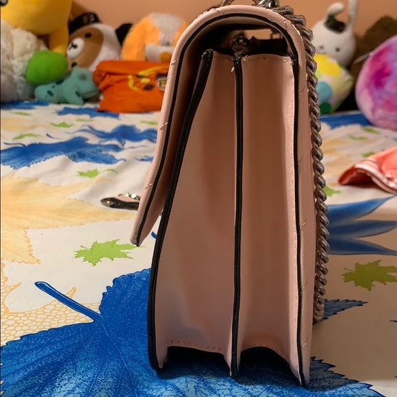 BCBG light pink purse shoulder/cross body! - Picture 2 of 5